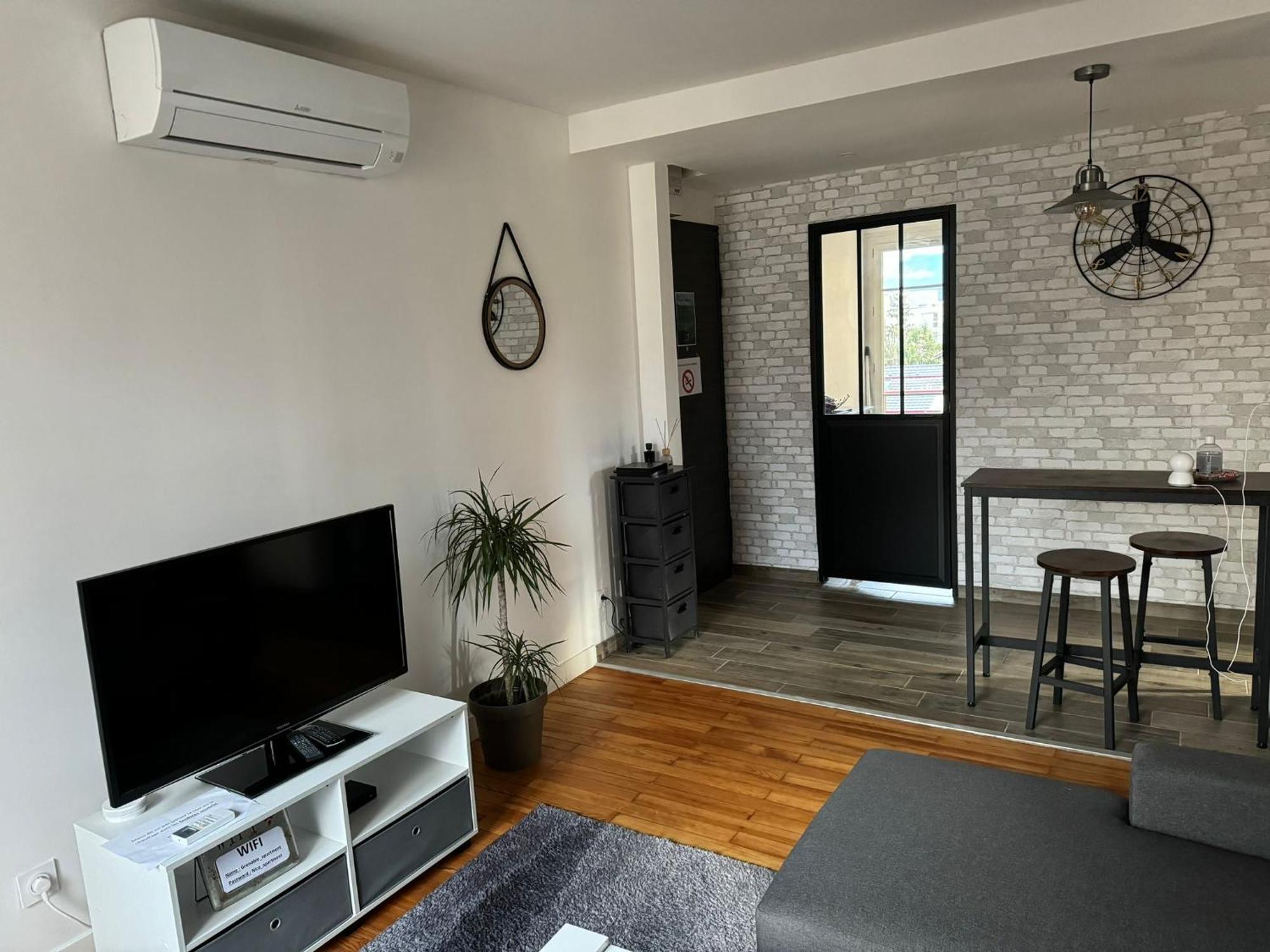 Appartement Proche Grenoble Centre Et Campus Saint-Martin-dʼHères 外观 照片